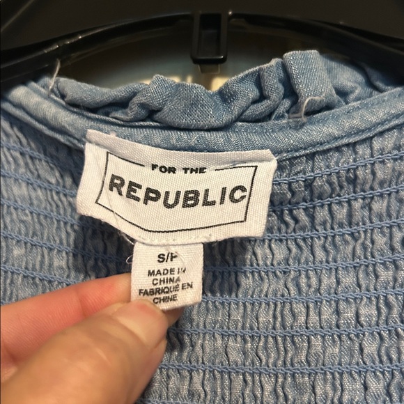 For The Republic Top Size Small Blue - Picture 3 of 6